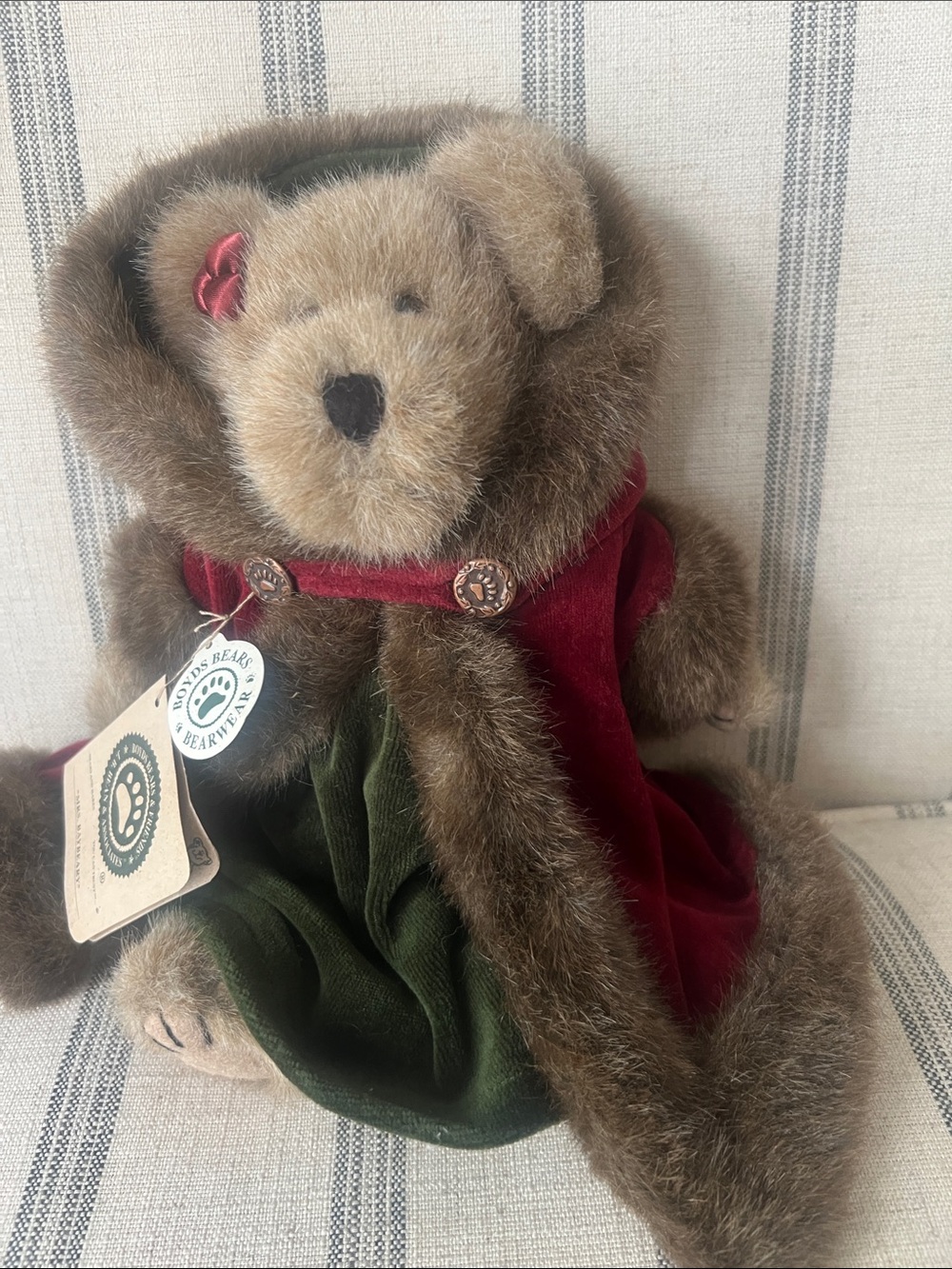 “Mrs Bayberry” Plush Boyd’s Bear Bear in Red and Green Velvet Hooded Coat.